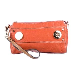 Molly leather clutch